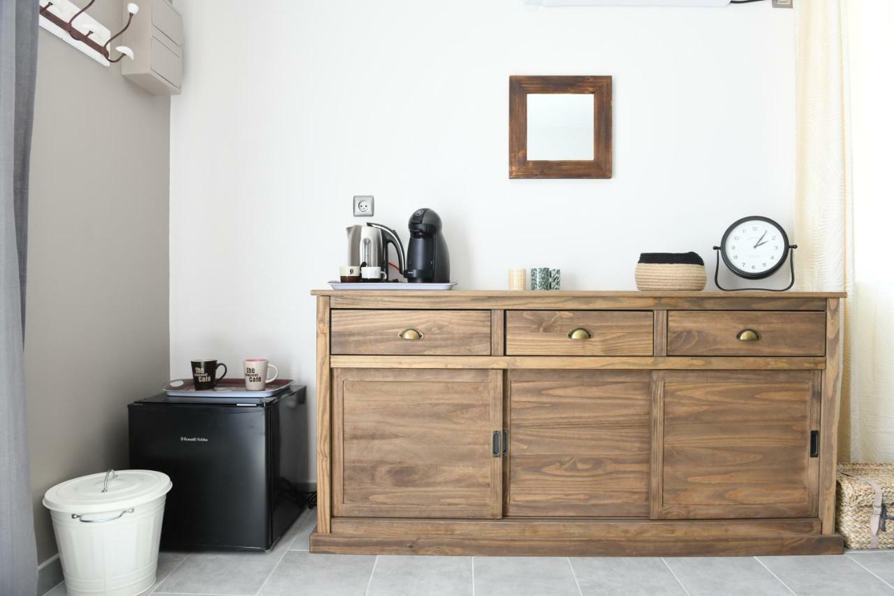 Chambre D'Hotes Du Charme Provencal Senas Ngoại thất bức ảnh